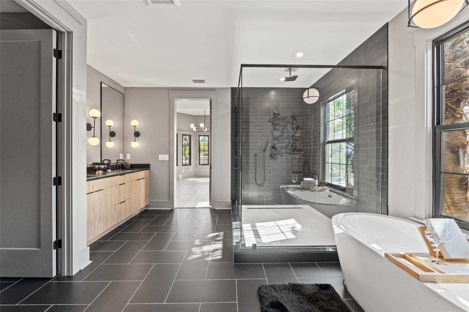 RIDGEWOOD PARK - Residential