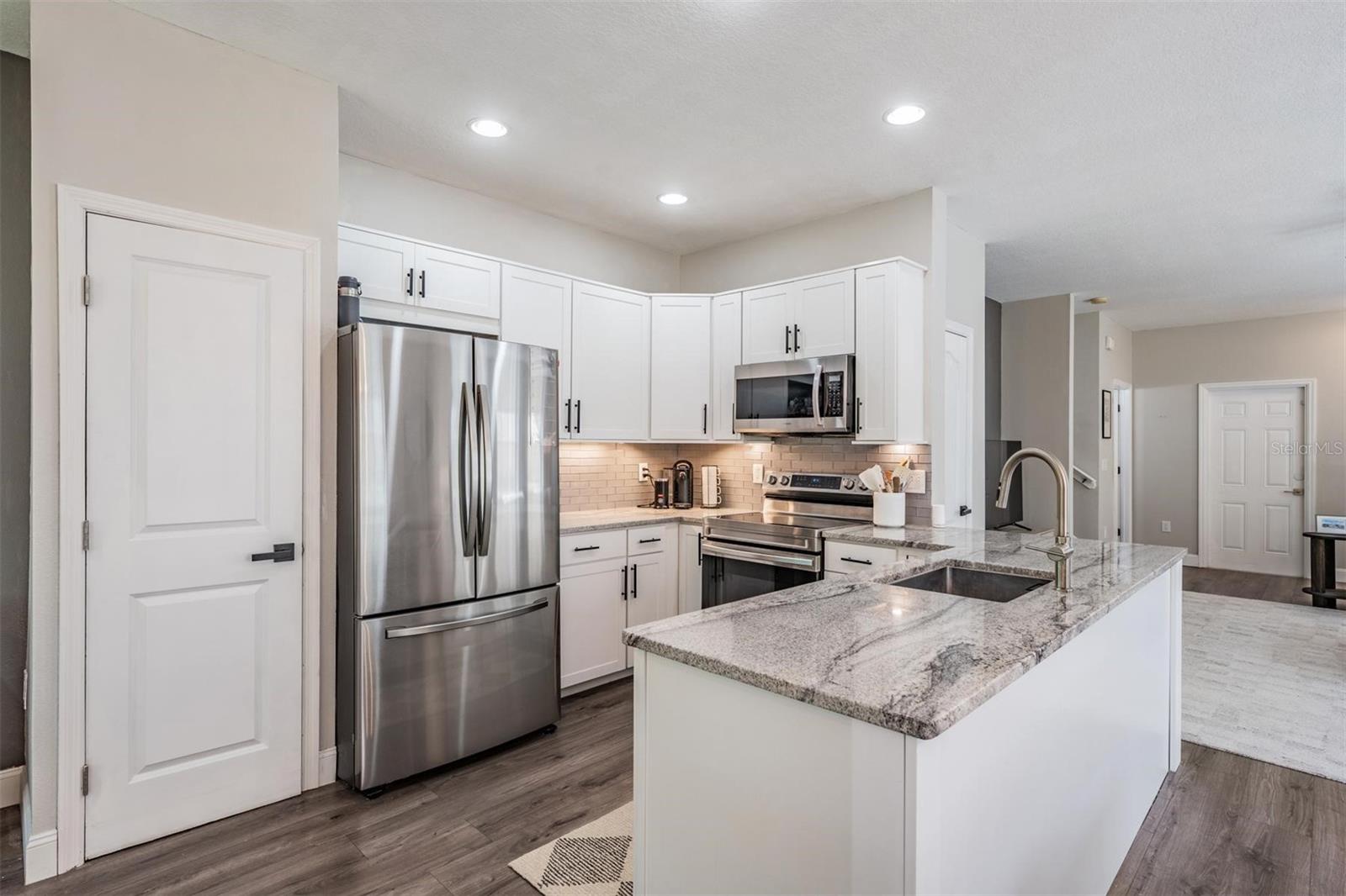 EAGLE PALM PH II - Residential