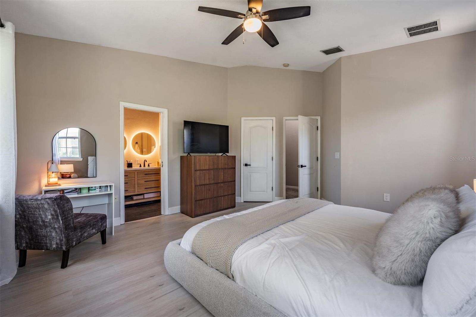 EAGLE PALM PH II - Residential