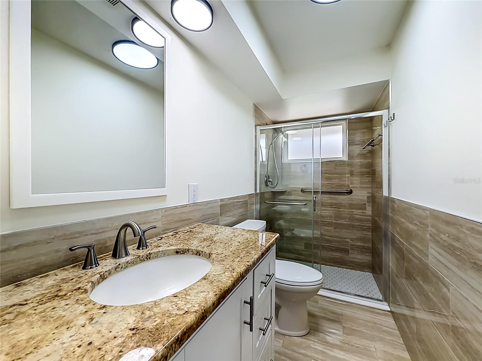 HARBOR SHORES UNIT 02 - Residential