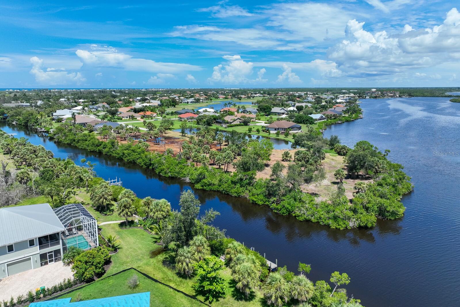 4700 ARLINGTON DRIVE