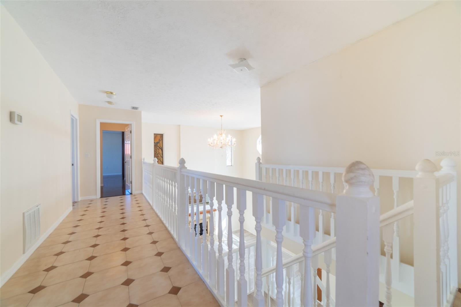 FLOR A MAR - Residential Lease