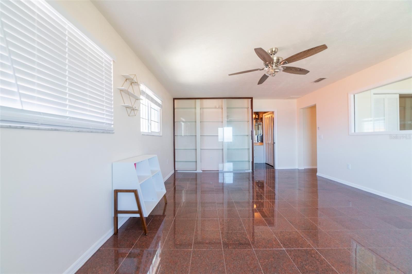 FLOR A MAR - Residential Lease