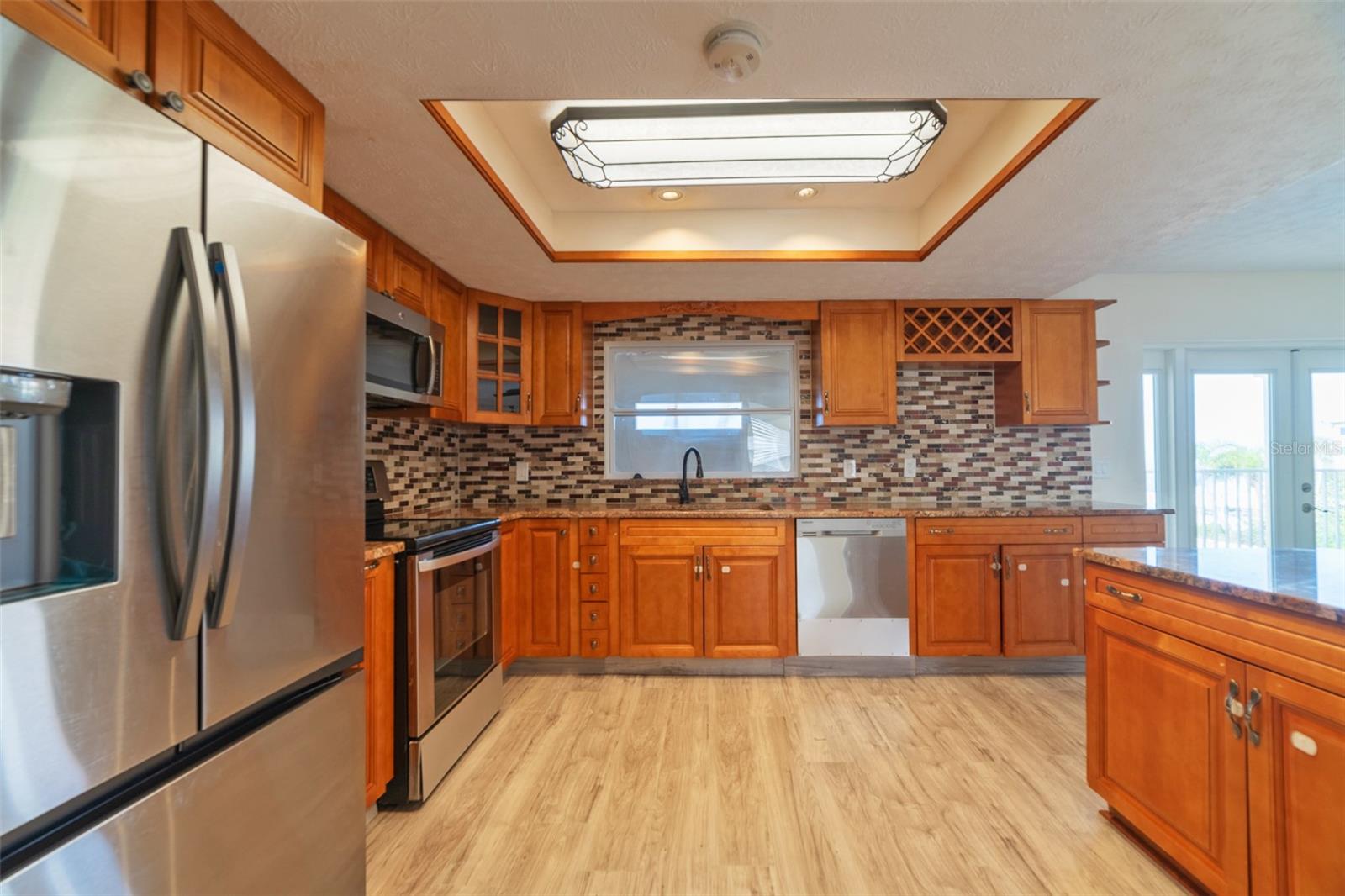 FLOR A MAR - Residential Lease