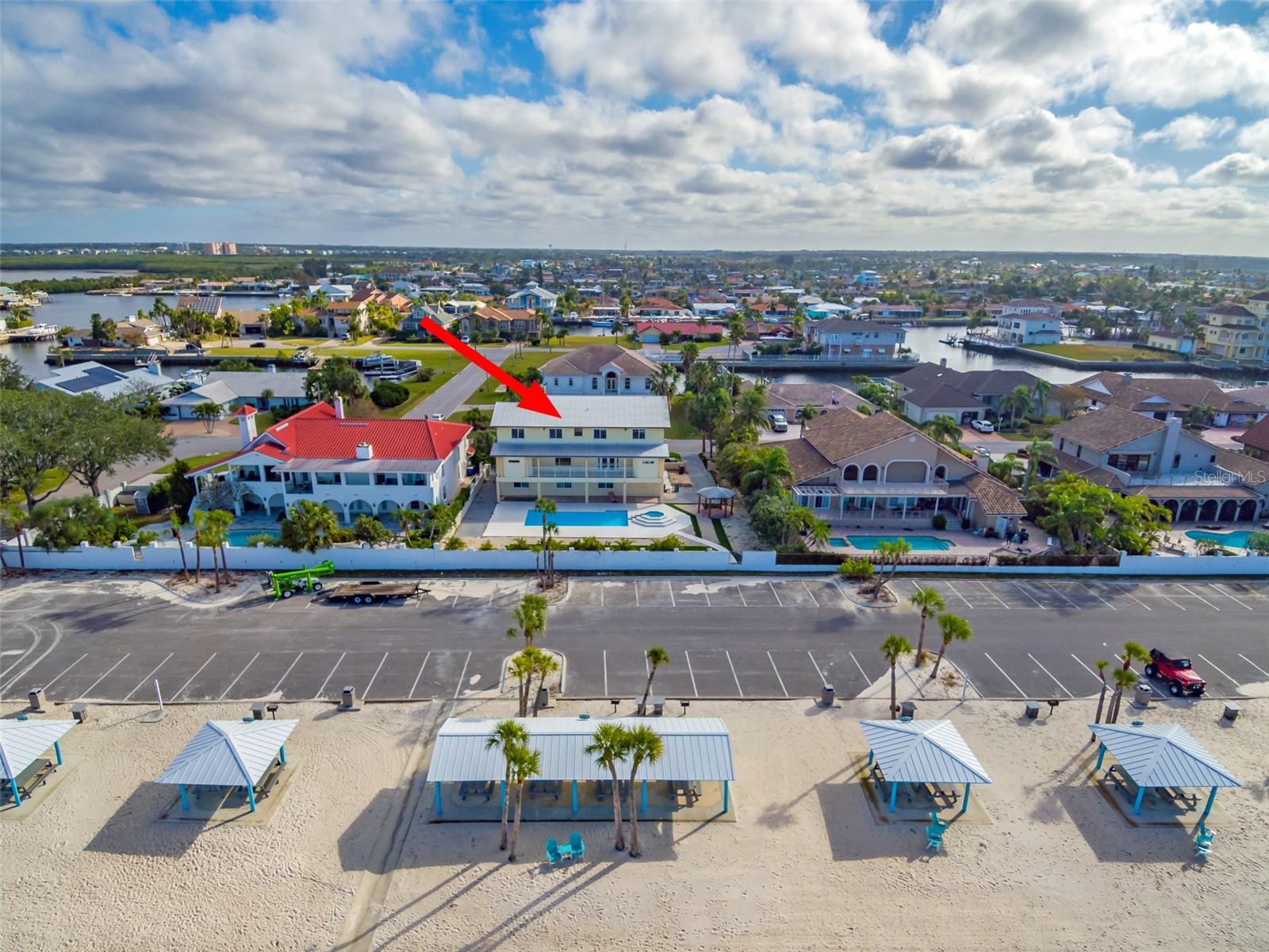 FLOR A MAR - Residential Lease