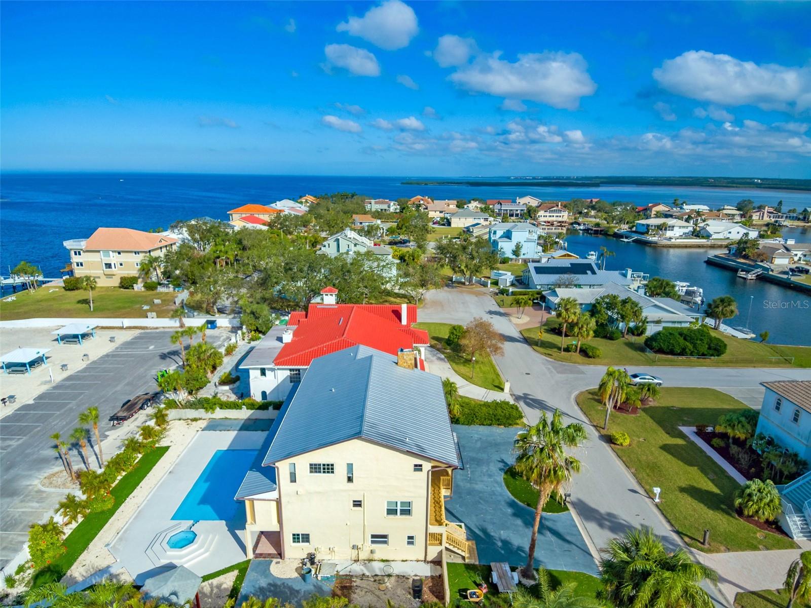 FLOR A MAR - Residential Lease