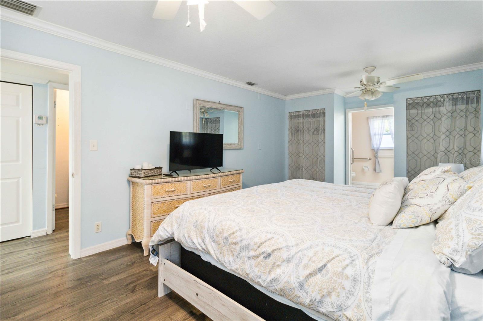 TREASURE ISLAND UN 01 - Residential