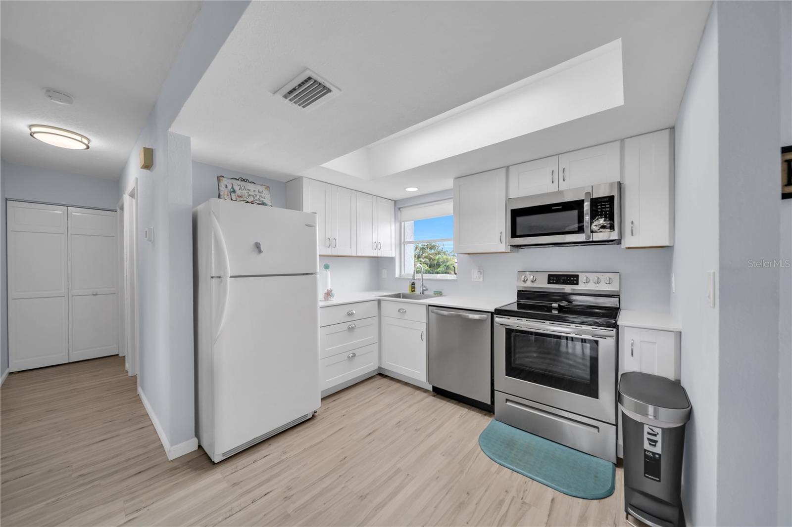 1318 WESLEY DRIVE 124B, PUNTA GORDA, FL, 33950 3 1318 WESLEY DRIVE 124B