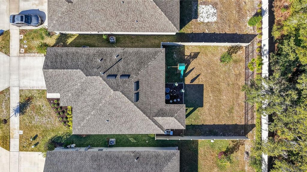 Photo of 33692 Sky Blossom Circle, Leesburg, FL 34788 (MLS # A4681025)