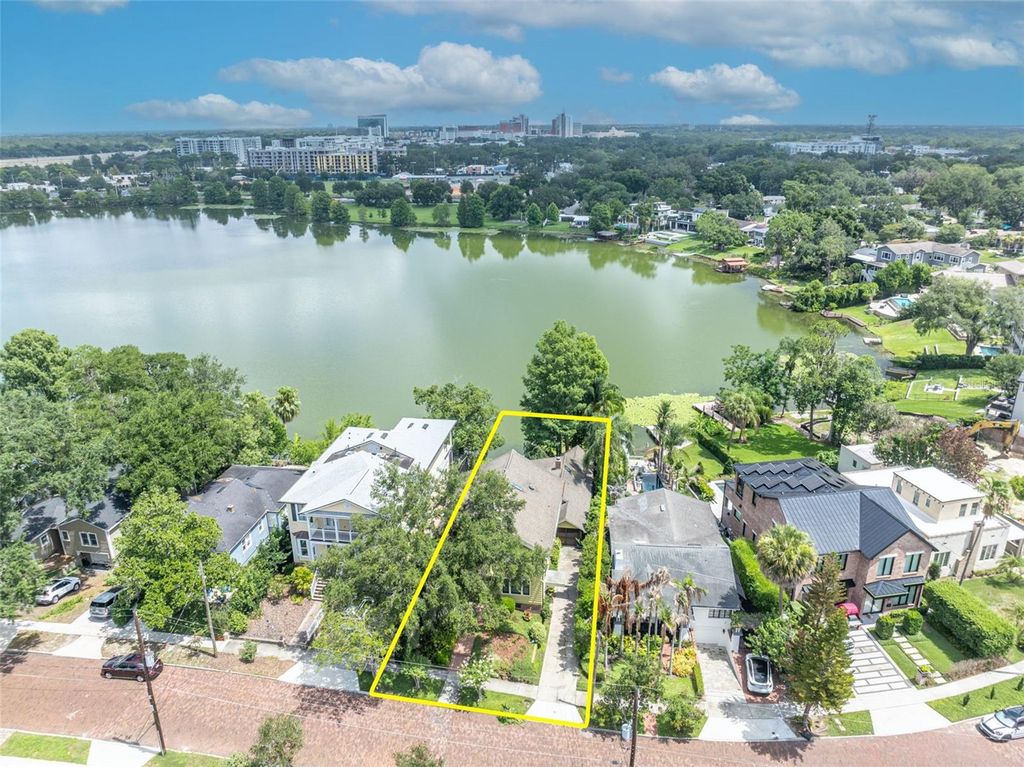 Photo of 705 Terrace Boulevard, Orlando, FL 32803 (MLS # O6419732)