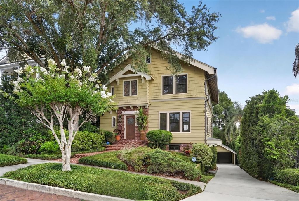 Photo of 705 Terrace Boulevard, Orlando, FL 32803 (MLS # O6419732)