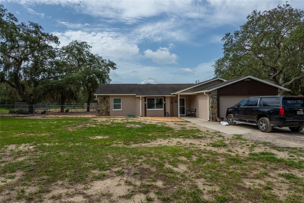 Photo of 16142 Breakwater Lane, Spring Hill, FL 34610 (MLS # TB8531422)