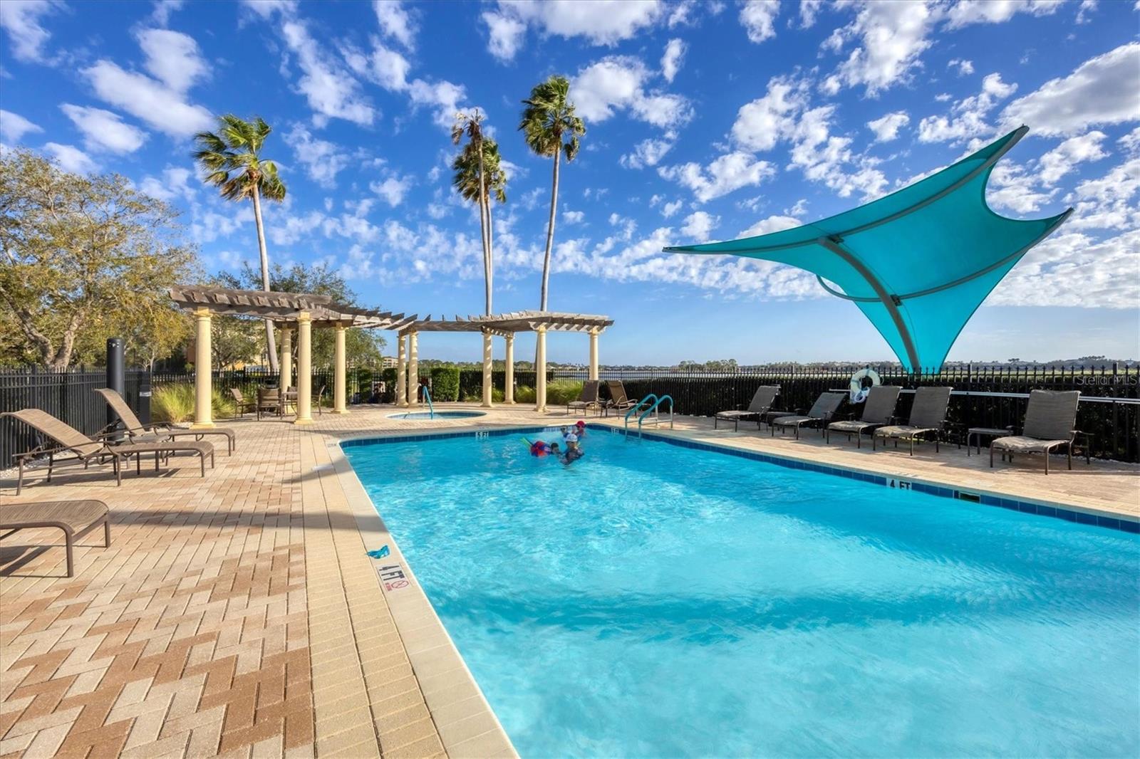 WATERCREST CONDOMINIUM - Residential