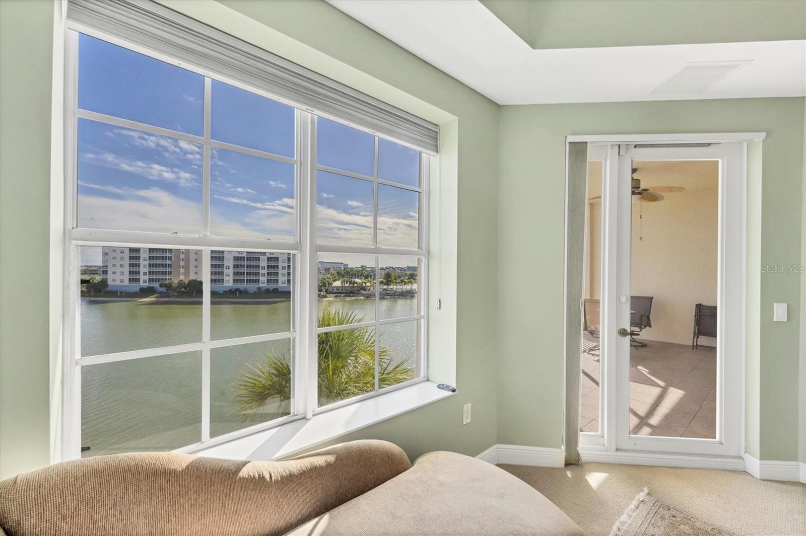 WATERCREST CONDOMINIUM - Residential