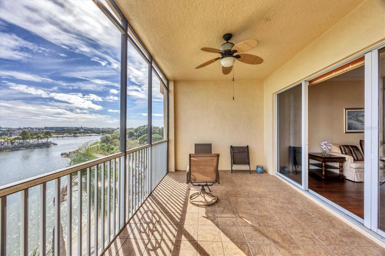 WATERCREST CONDOMINIUM - Residential