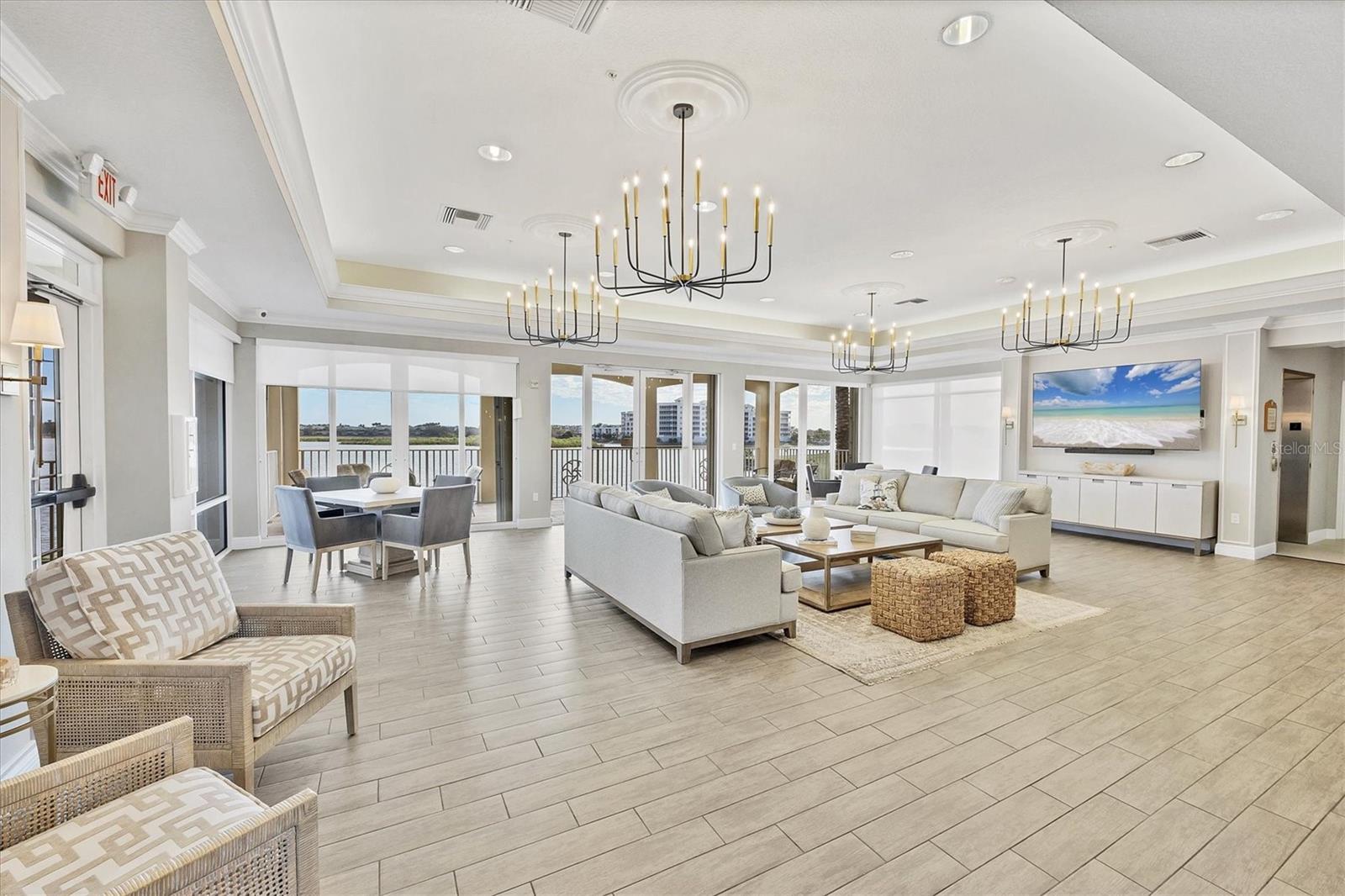 WATERCREST CONDOMINIUM - Residential