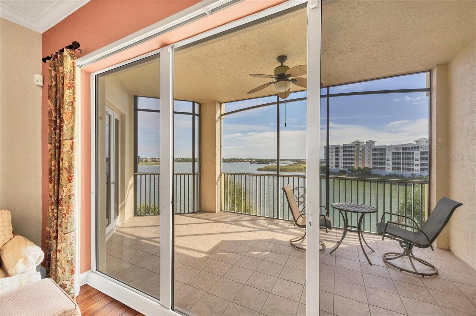 WATERCREST CONDOMINIUM - Residential