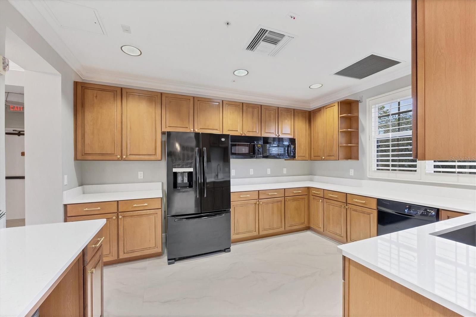 WATERCREST CONDOMINIUM - Residential