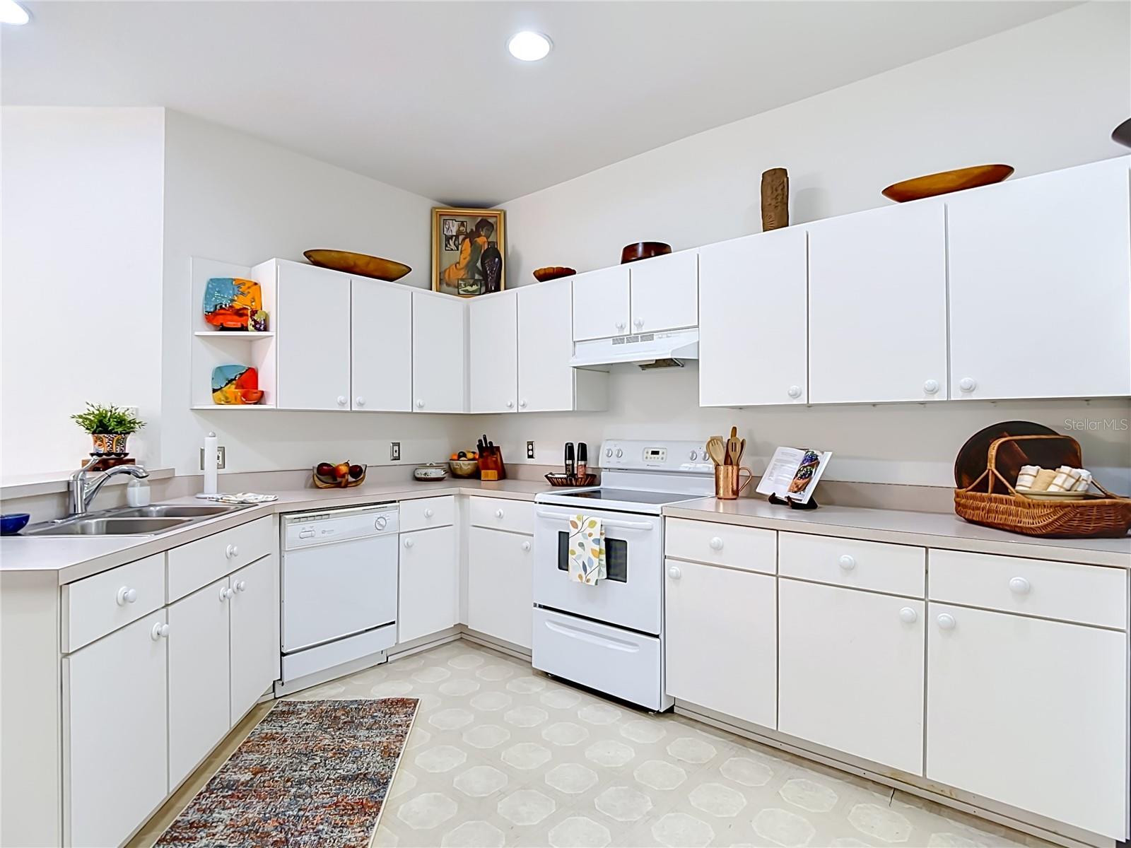 WEST MEADOWS PRCL 20C PH - Residential