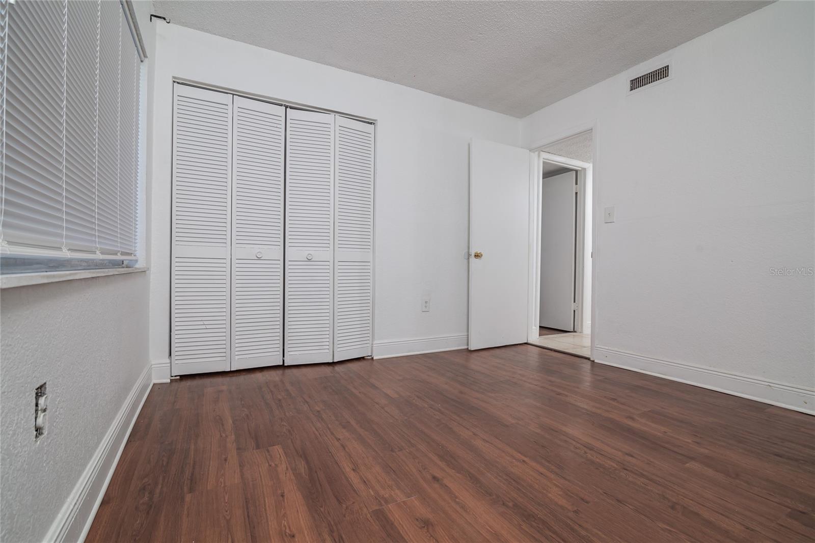 MILLENNIUM PALMS - Residential Lease