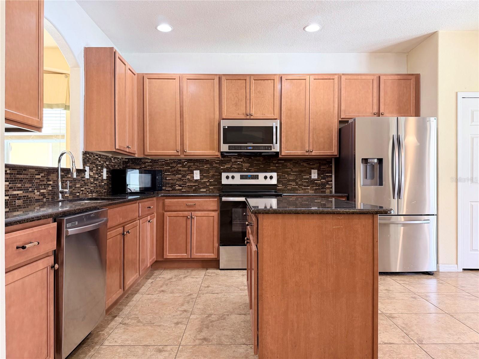 VERANDA PALMS - Residential