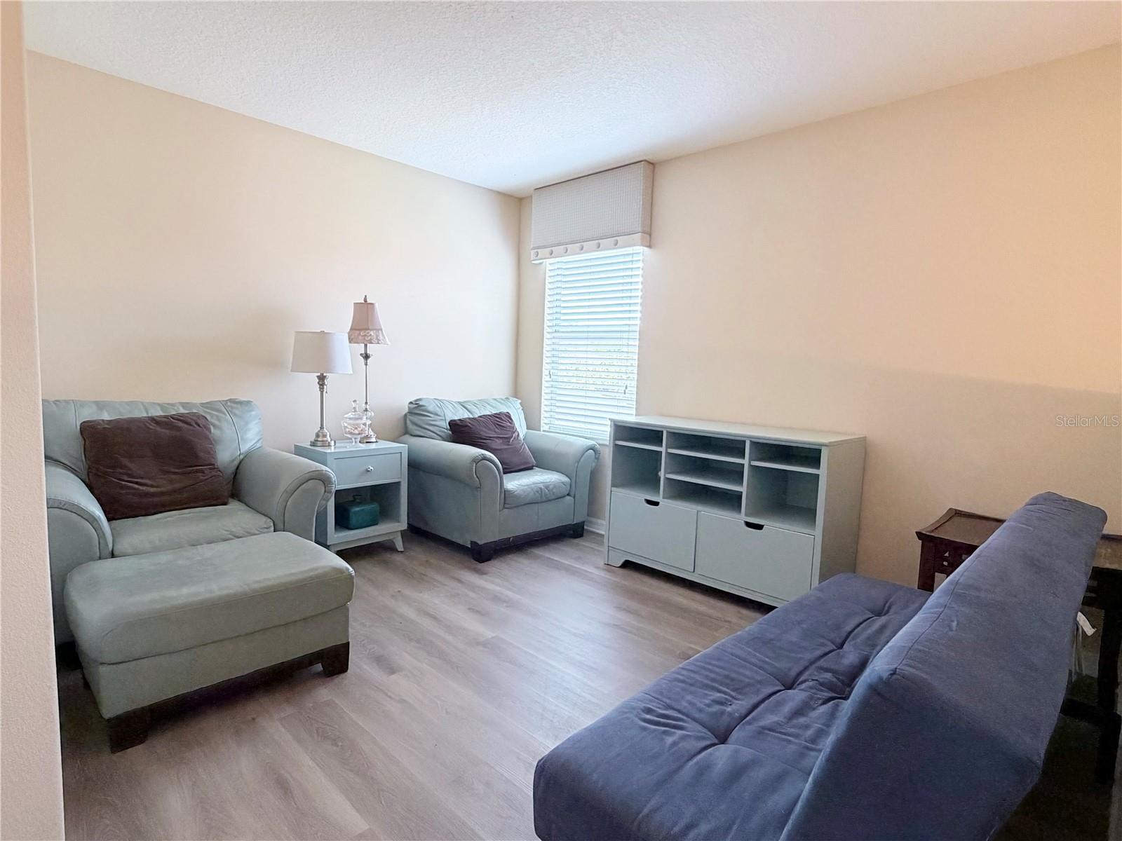 VERANDA PALMS - Residential