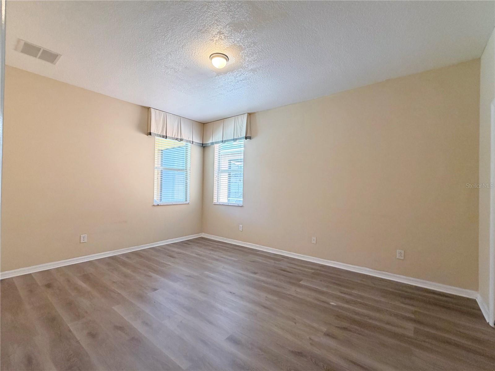 VERANDA PALMS - Residential