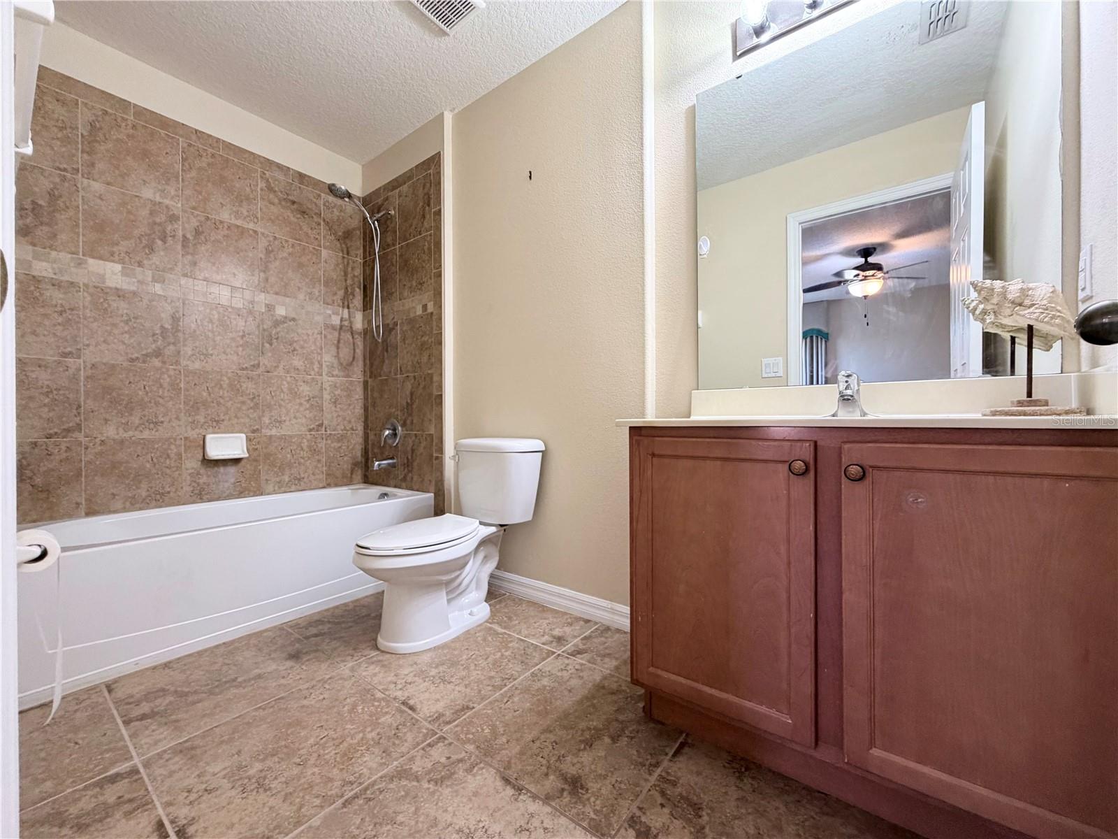 VERANDA PALMS - Residential