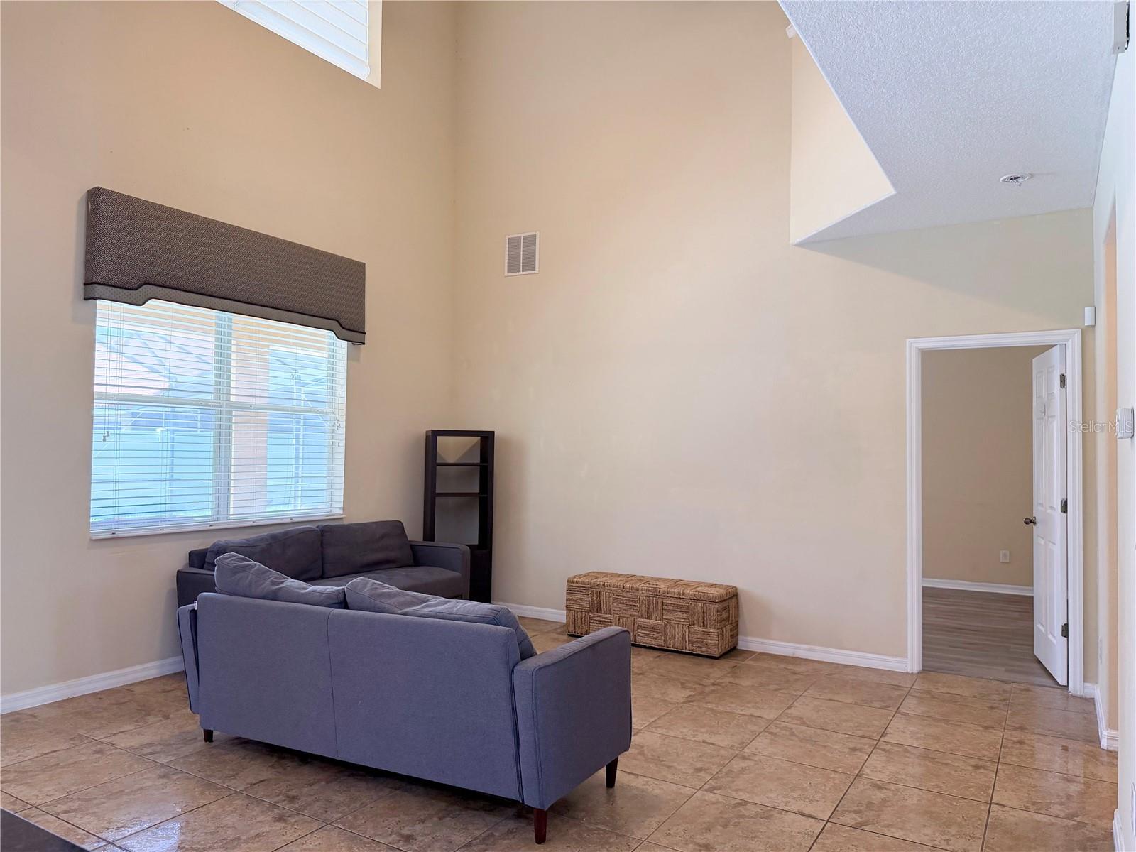 VERANDA PALMS - Residential