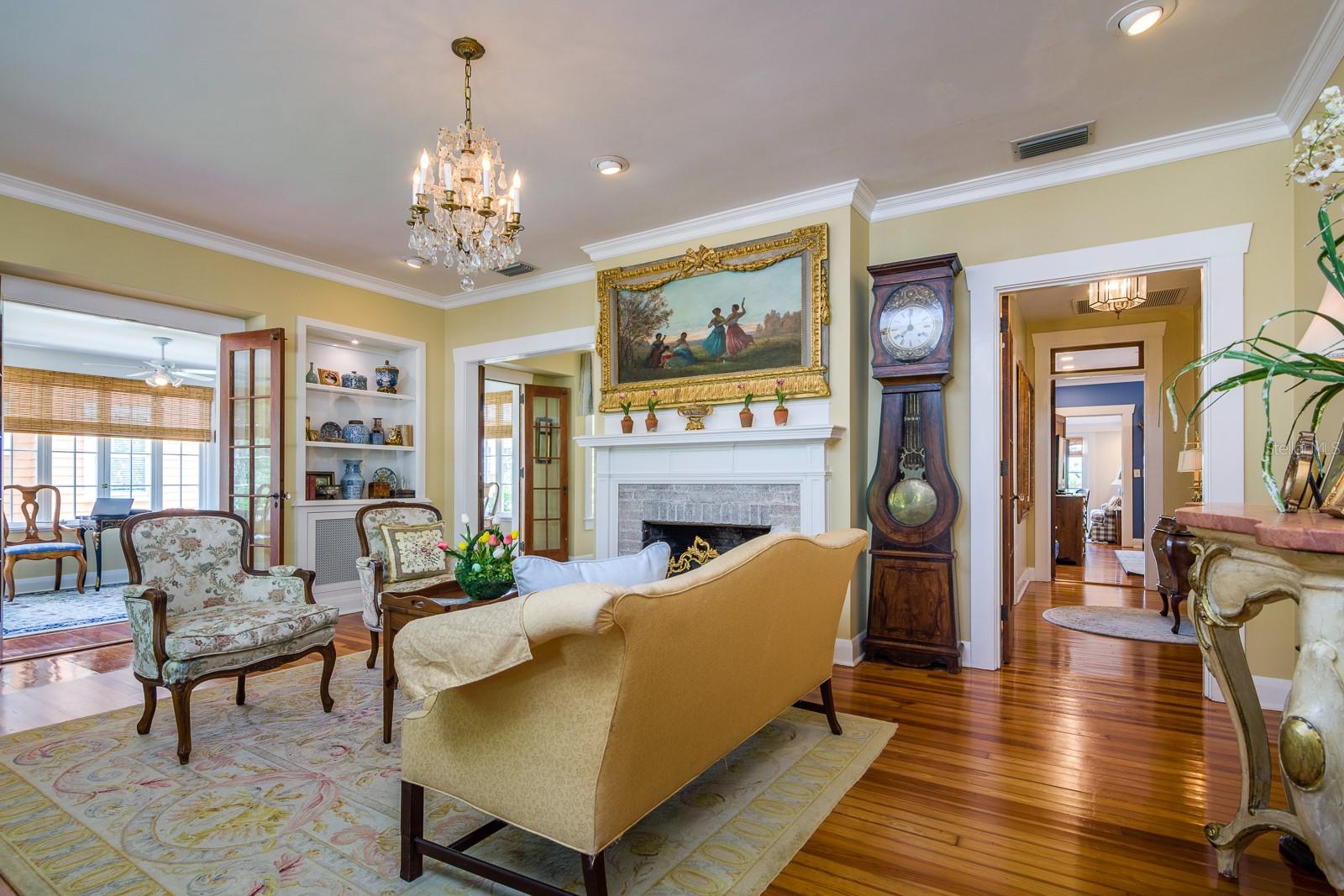 WEST HYDE PARK - Residential