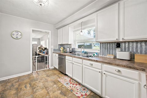 Tiny photo for Williston, FL 32696 (MLS # OM726998)