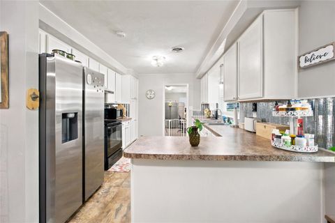 Tiny photo for Williston, FL 32696 (MLS # OM726998)