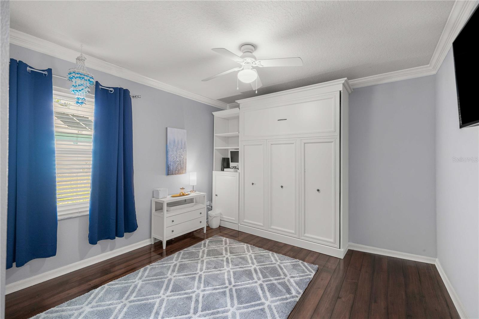 KINGSLAND COUNTRY ESTATES - Residential