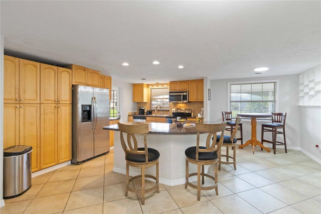Photo of 134 Paddington Road, Venice, FL 34293 (MLS # A4664341)