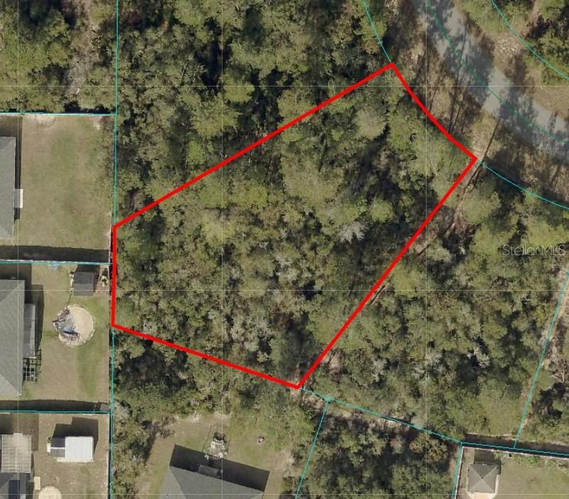 Looking for a nice location for a future home... Check out this Oversized Lot located in Marion Oaks Unit 7
This location offers ease of access to I-75 and most amenities are within 8 miles of this location with some
amenities within 2 miles including Supermarkets, Dining, Golf Courses, ETC . Also Located just to the North is
the 49th Ave Trail Head. Take a look and you will agree... this is a great location.