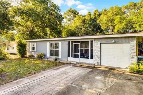 Photo of 1649 Weybridge Street, Deltona, FL 32725 (MLS # O6322646)