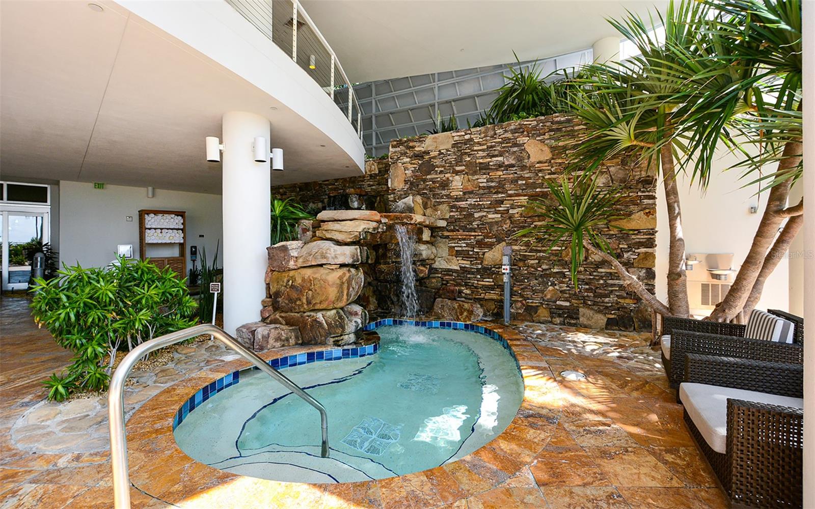 SIESTA KEY BEACH RESIDENCES - Residential