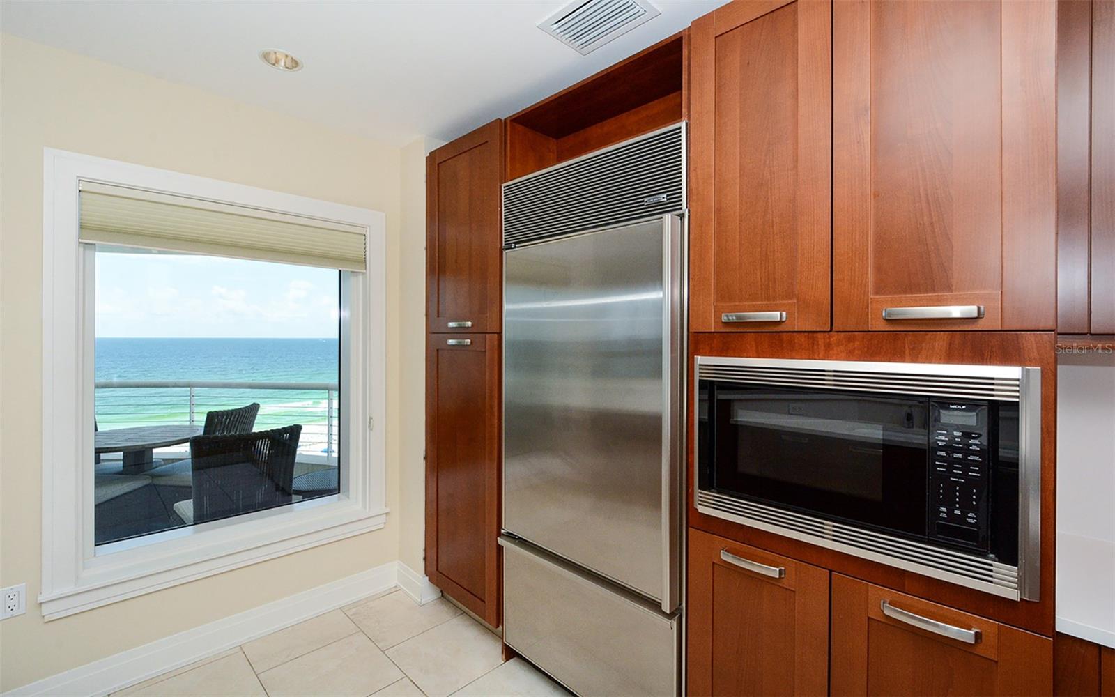 SIESTA KEY BEACH RESIDENCES - Residential