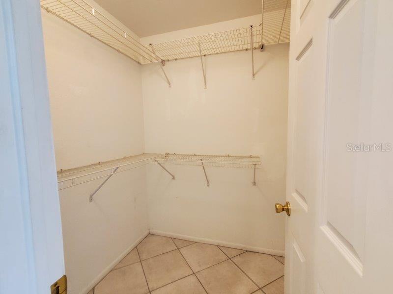 LAPORTA BOCA PH 01 - Residential Lease