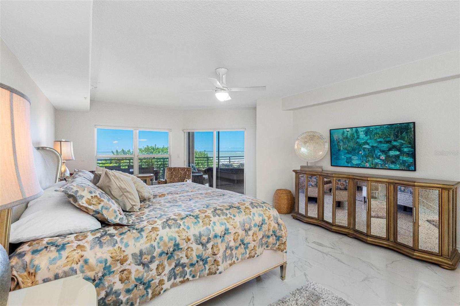 MARQUESA CONDO - Residential