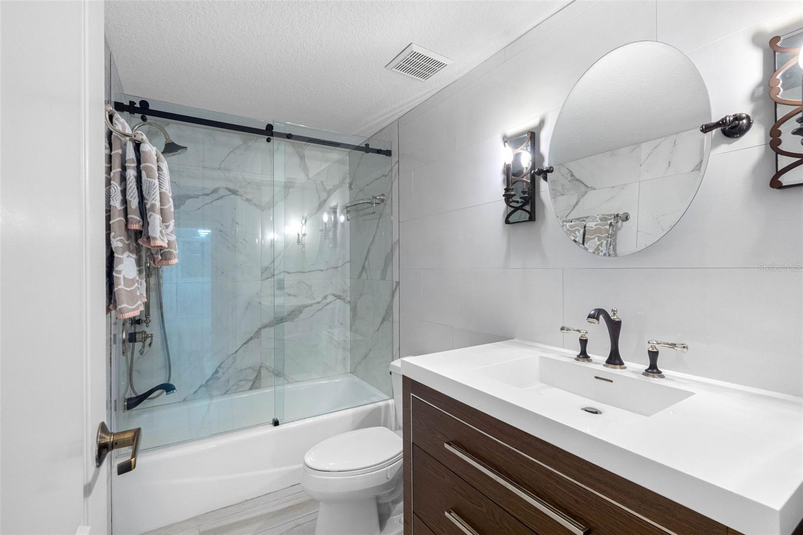 MARQUESA CONDO - Residential