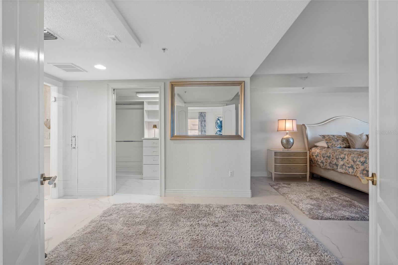 MARQUESA CONDO - Residential