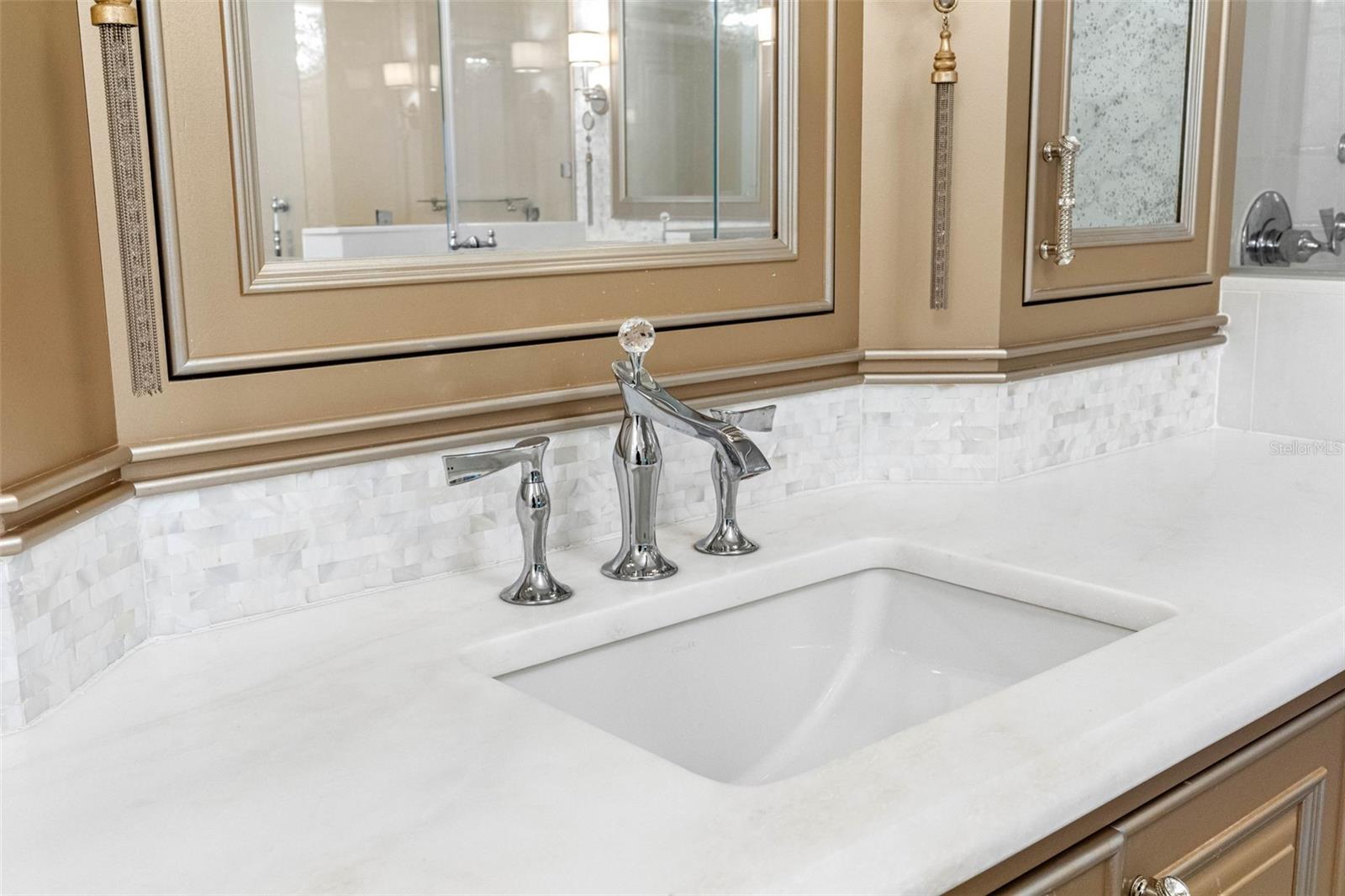 MARQUESA CONDO - Residential