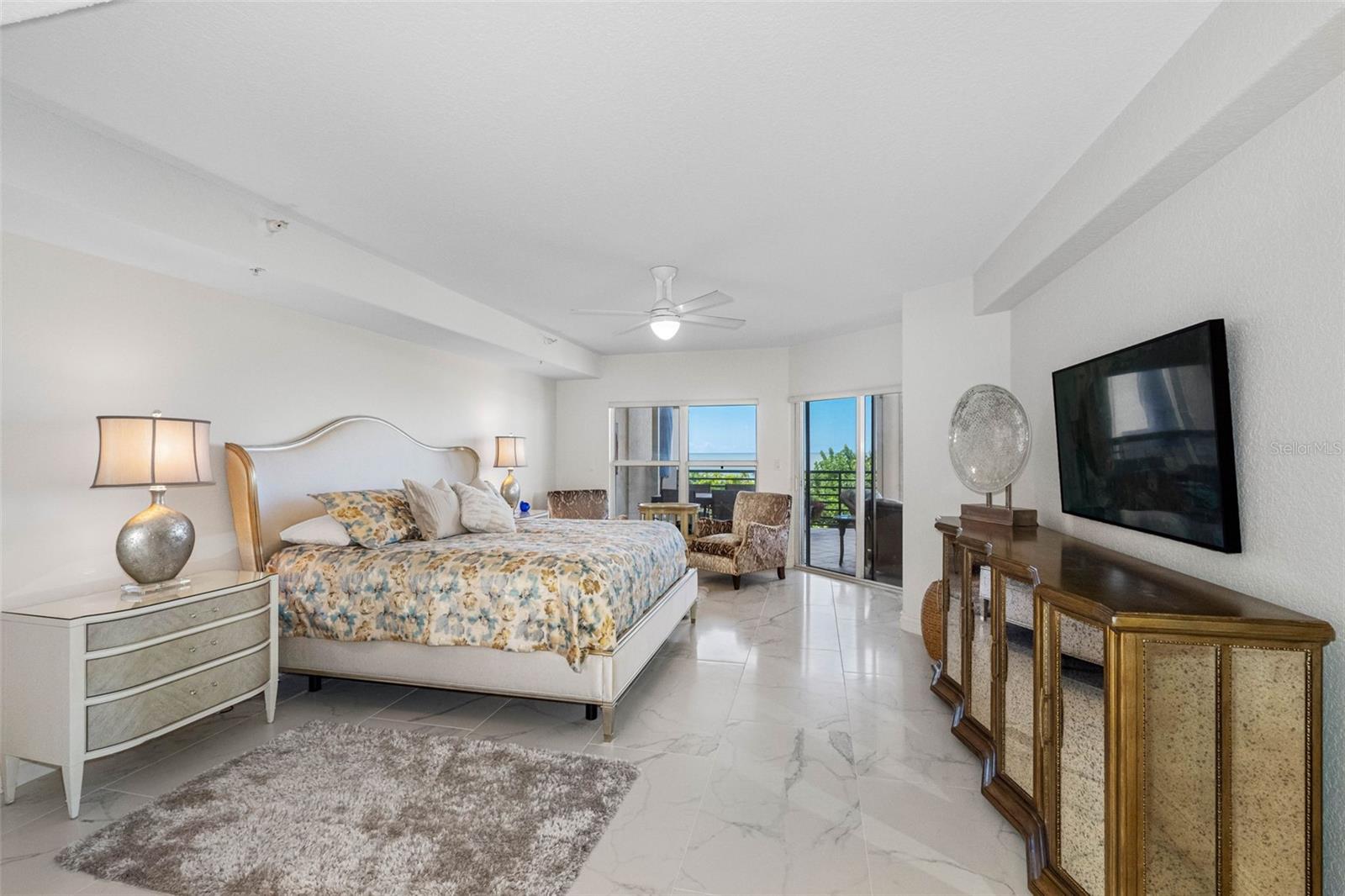 MARQUESA CONDO - Residential