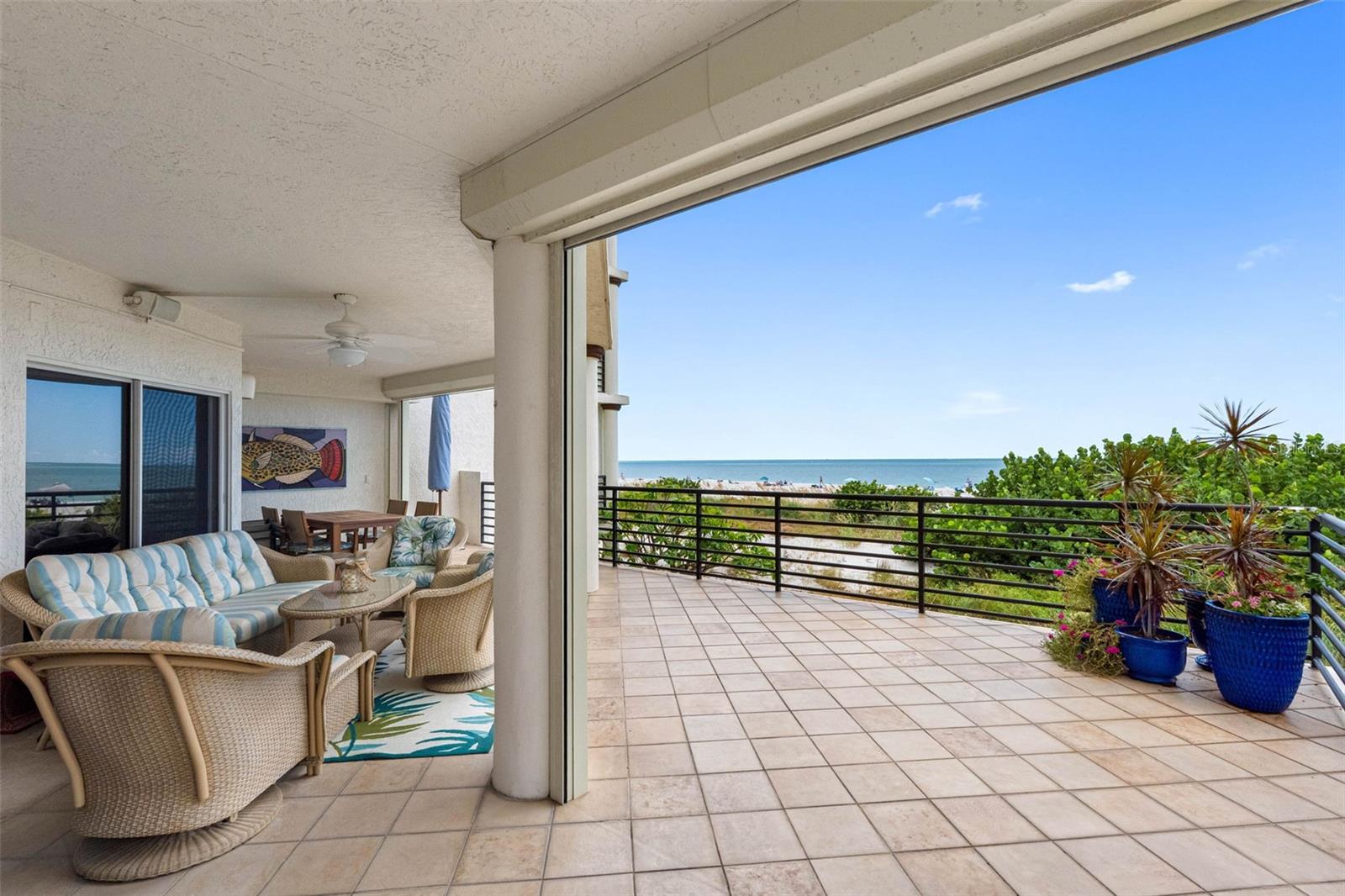 MARQUESA CONDO - Residential