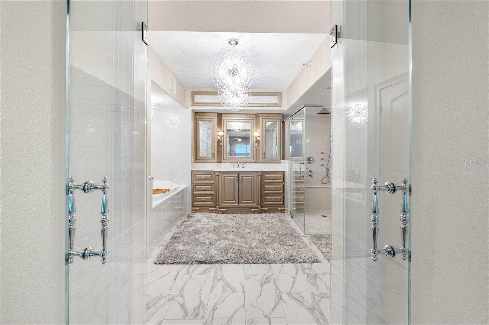 MARQUESA CONDO - Residential