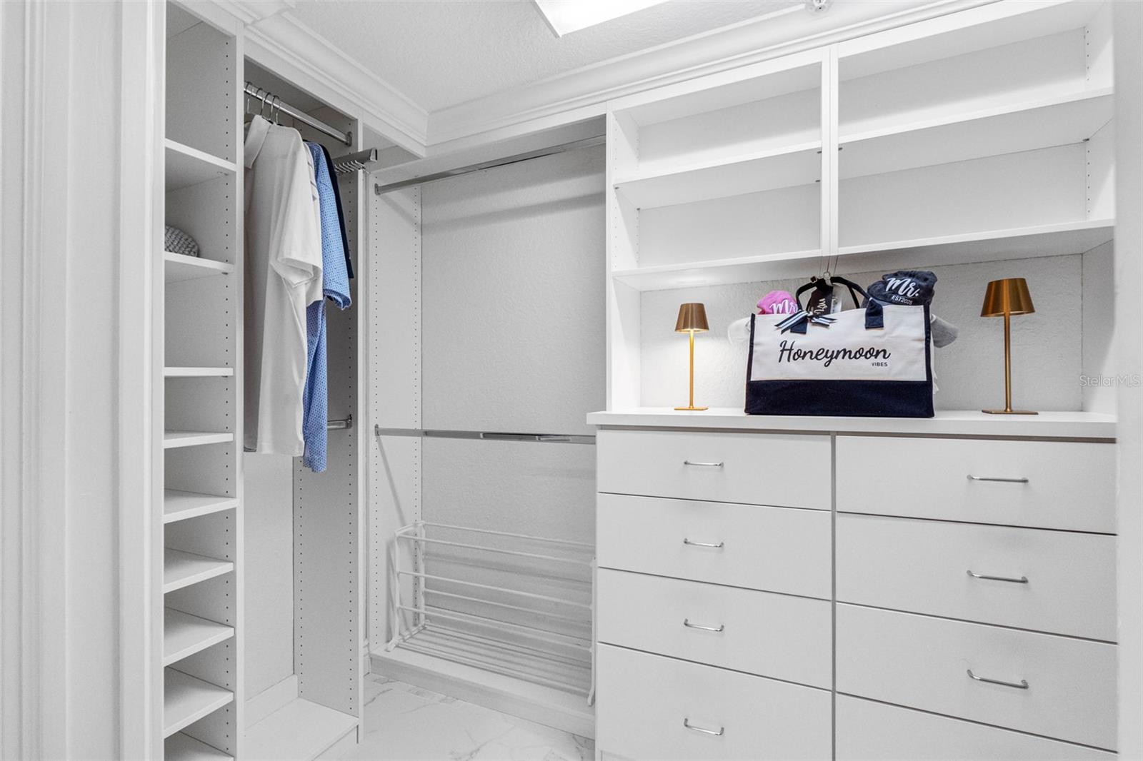 MARQUESA CONDO - Residential