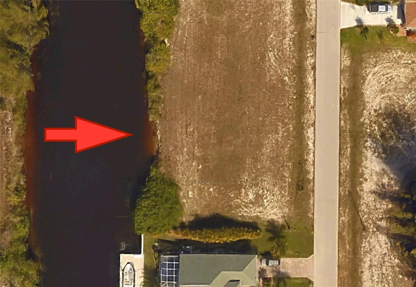 718 NW 38TH PLACE