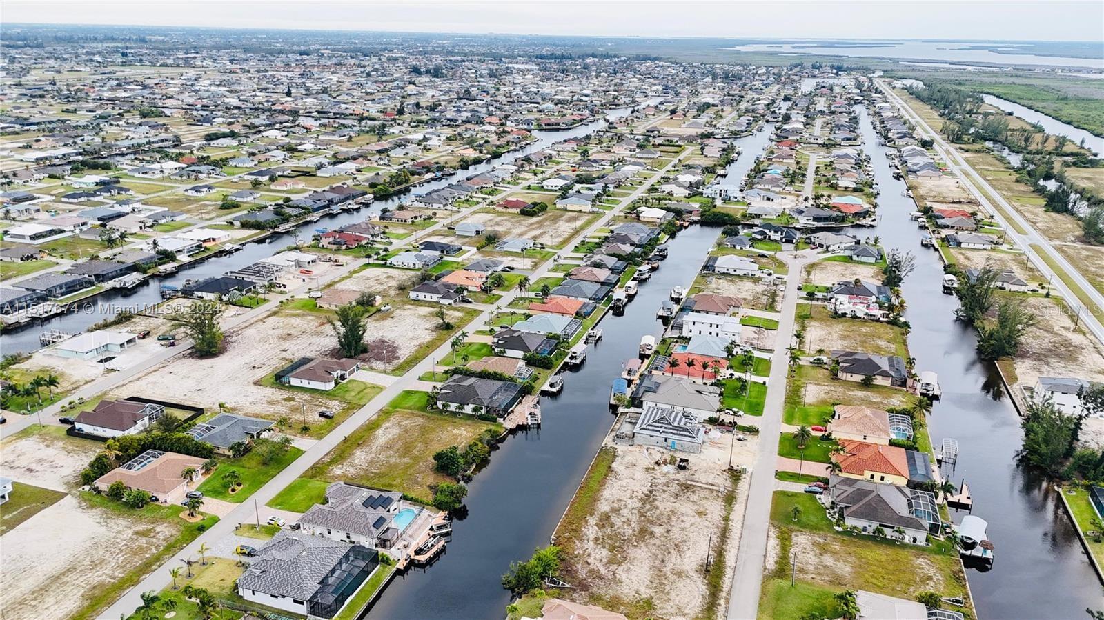 718 NW 38TH PLACE