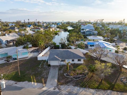 A home in ANNA MARIA